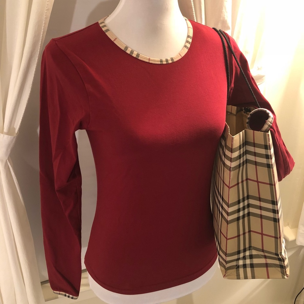 💎 BURBERRY💎Red Logo Long Sleeve Top, Small